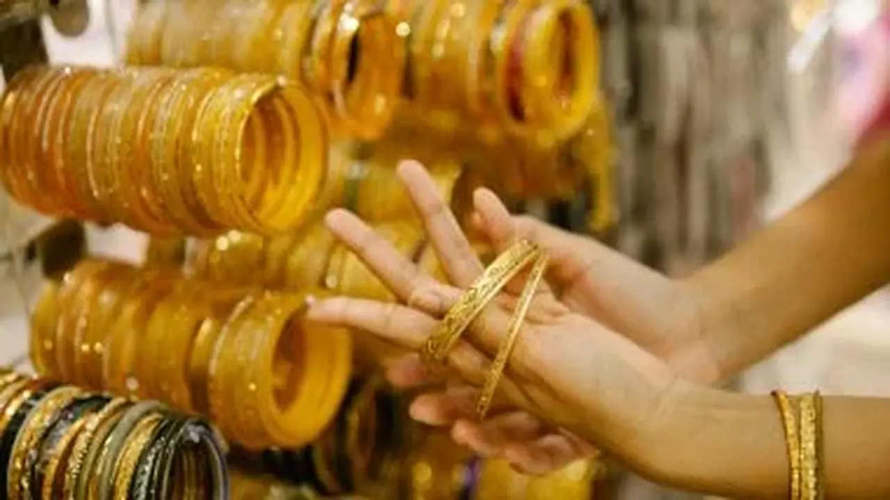 سعر جرام الذهب في مصر مساءً: تحديث لحظي يعكس تحركات السوق اليومية